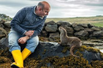 An Otter Love Story' Trailer Shows Couple's Purpose