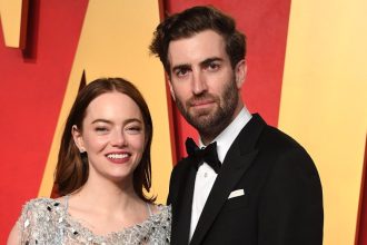 Emma Stone, Husband Dave McCary in Talks for Universal Film