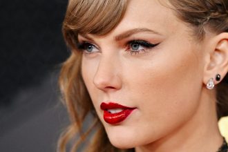 How Taylor Swift Rebuilt Her Image and Conquered Pop Culture