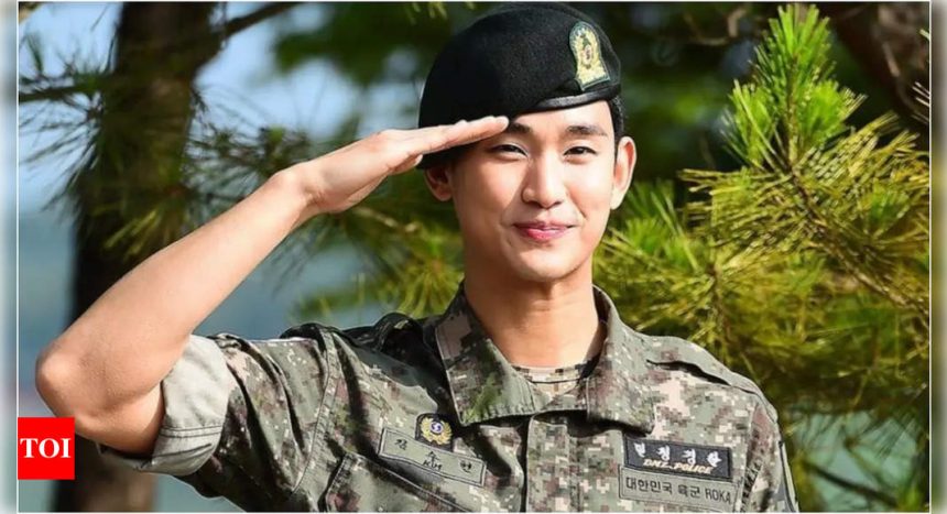 Kim Soo Hyun returns to military service ahead of 'Queen of Tears' finale |