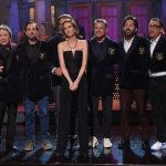 Kristen Wiig Welcomed to SNL Five-Timers Club By Ryan Gosling, Paul Rudd