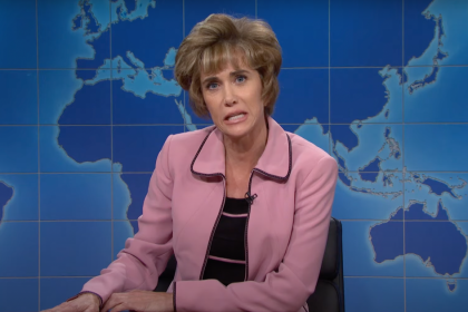 Kristen Wiig’s Aunt Linda Returns to SNL’s Weekend Update