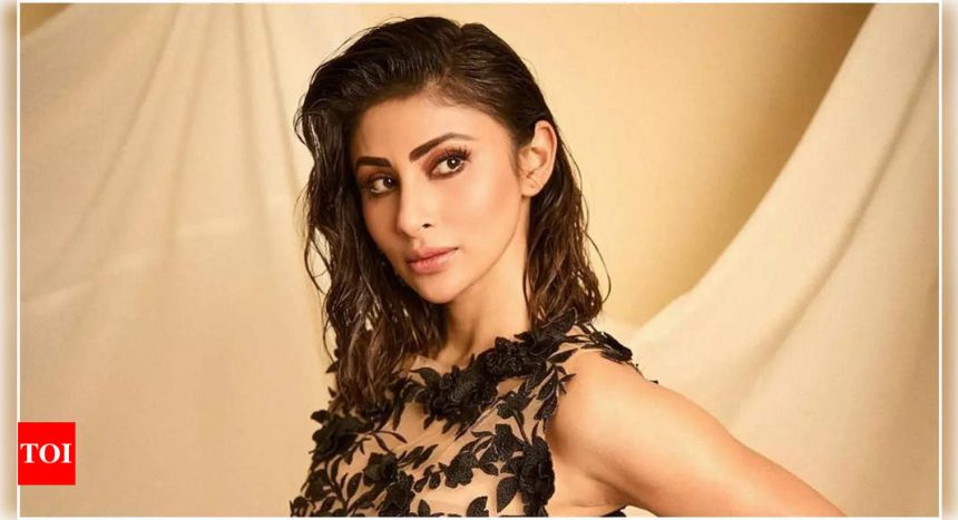 Mouni Roy shares cryptic note on people's perceptions : There are a million layers to a person that will never be revealed by the posts they make | Hindi Movie News