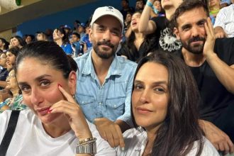 Netizens recall Kareena Kapoor calling John Abraham 'expressionless' in old interview as the duo watch IPL match at Wankhede stadium together - See photos | Hindi Movie News