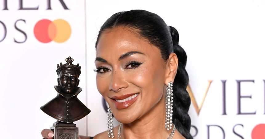 Nicole Scherzinger Wins Olivier Award for ‘Sunset Boulevard’