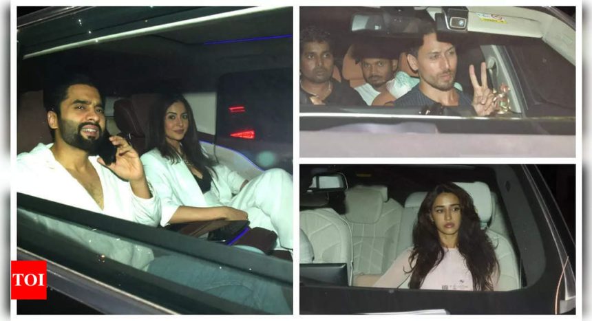 Rakul Preet Singh, Jackky Bhagnani, Tiger Shroff, Disha Patani and others attend the star-studded special screening of 'Bade Miyan Chote Miyan' in Mumbai - See photos |