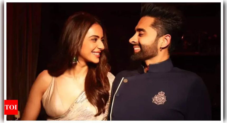 Rakul Preet Singh's husband appreciation post for Jackky Bhagnani is simply too sweet to miss! - See photo |