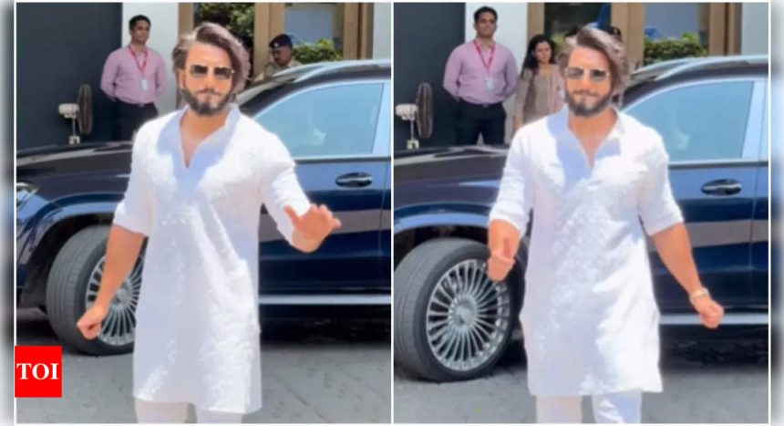 Ranveer Singh wins hearts as he carries a classy white kurta at the airport, fans call it 'Don 3' look - WATCH video | Hindi Movie News