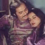 Rekha's fans wielded guns during the shoot of an intimate scene in 'Umrao Jaan', recalls Farooq Sheikh | Hindi Movie News