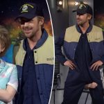 Ryan Gosling, Kate McKinnon break character – again – while reprising alien abduction skit on ‘SNL’