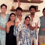 Sidharth Malhotra and Kiara Advani pose happily with friends as they enjoy their vacation in Goa | Hindi Movie News