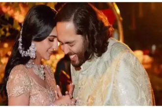 Anant Ambani-Radhika Merchant's 2nd pre-wedding extravaganza: Backstreet Boys enthralls the crowd: video inside | Hindi Movie News