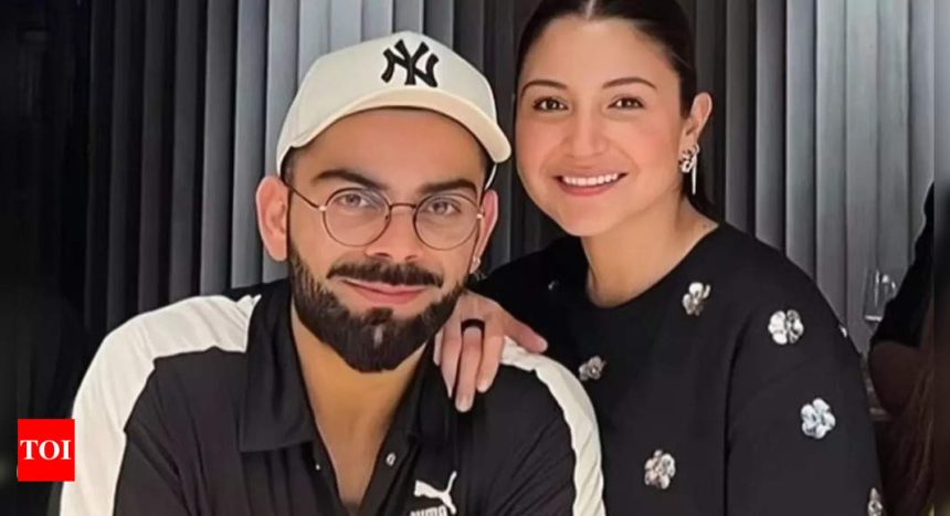 Anushka Sharma and Virat Kohli's new picture from a restaurant in Bengaluru wins social media | Hindi Movie News