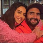 Jackky Bhagnani turns 'best photographer' for wife Rakul Preet Singh on their honeymoon | Hindi Movie News