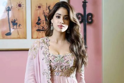 Janhvi Kapoor exudes summer wedding fashion inspiration in pink Anarkali