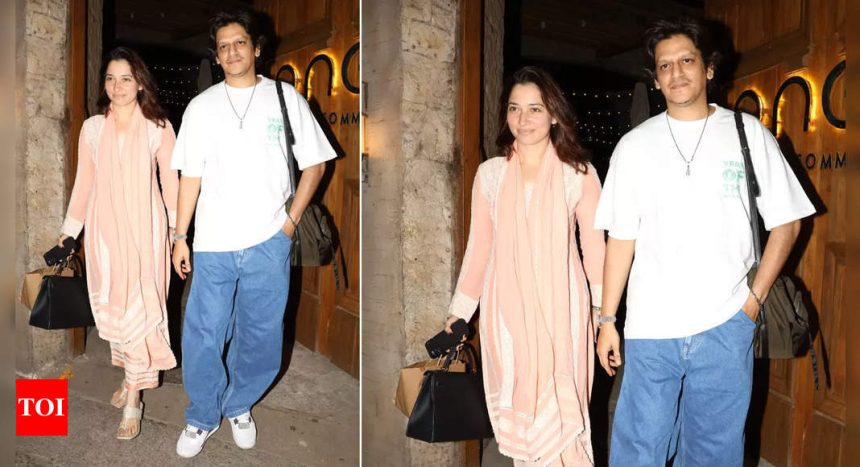 Lovebirds Vijay Varma and Tamannaah Bhatia look casual-cool as they were spotted on a dinner date in city | Hindi Movie News