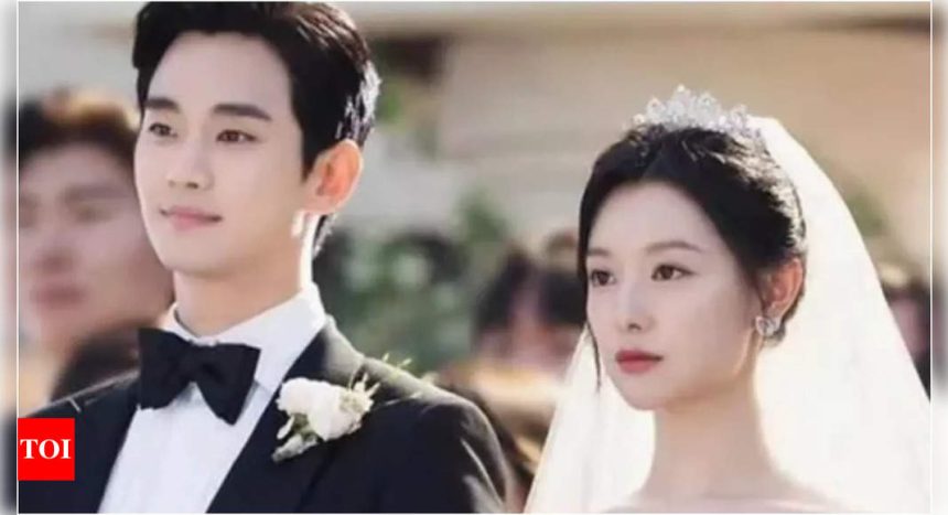 'Queen of Tears' starring Kim Soo Hyun and Kim Ji Won set to release special blu-ray edition with cast commentary and special moments