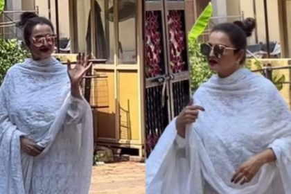 Rekha wears 'sindoor', looks ethereal in a white kurta look as she steps out to vote for Lok Sabha Elections 2024 - WATCH video | Hindi Movie News