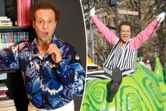 Richard Simmons is planning a Broadway show