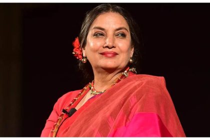 Shabana Azmi completes 50 glorious years in Bollywood; talks about reuniting with Zeenat Aman after 41 years |