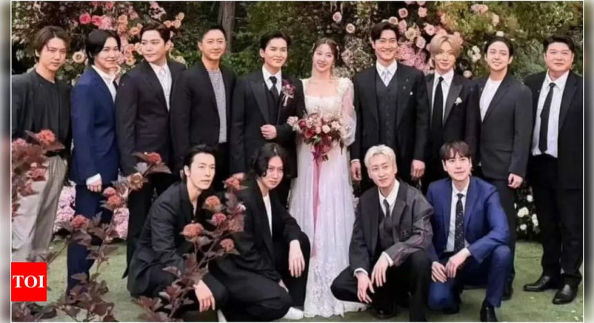 Super Junior's reunion: All 15 members gather for Ryeowook's wedding with former Tahiti member Ari |