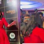 Bong beauties Kajol and Sushmita Sen hug and bond at an event, the internet loves it! | Hindi Movie News