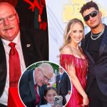 Patrick Mahomes and Andy Reid sport friendship bracelets to Chiefs Super Bowl ring ceremony