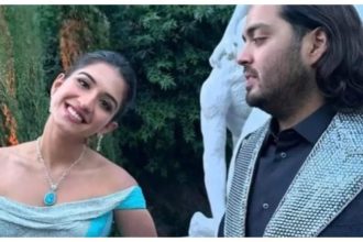 Radhika Merchant gives off major Disney Princess vibes in STUNNING blue gown for cruise party; fans call Anant Ambani Prince Charming |