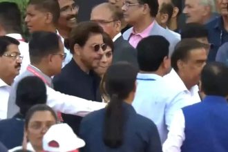 Shah Rukh Khan, Mukesh Ambani, Gautam Adani, Akshay Kumar and others attend Narendra Modi's swearing-in ceremony | Hindi Movie News