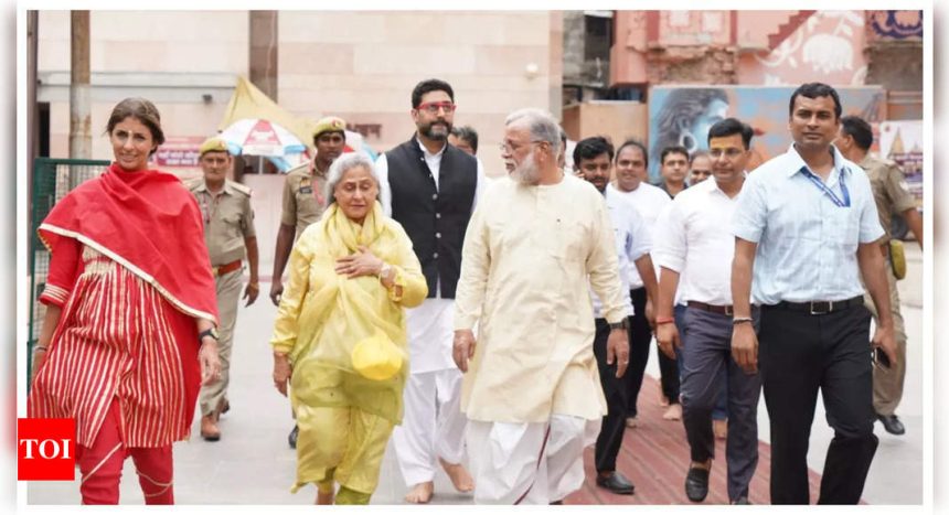 Abhishek Bachchan seeks blessings at Kashi Vishwanath temple in Varanasi without Aishwarya Rai and Aaradhya; Shweta and Jaya Bachchan join - See photos |