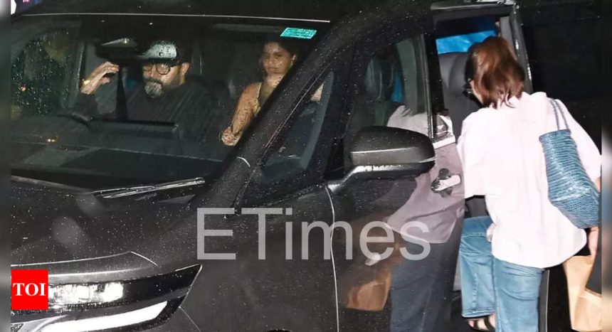 Abhishek Bachchan steps out with rumoured couple Agastya Nanda and Suhana Khan along with Navya Naveli Nanda | Hindi Movie News