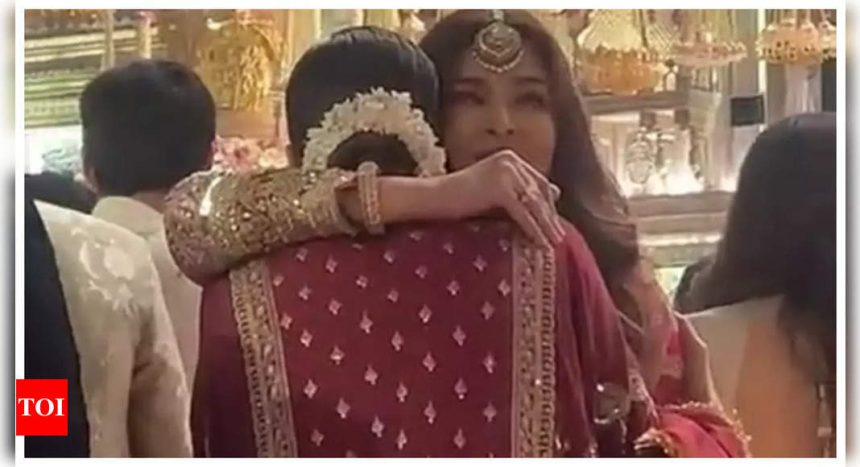 Aishwarya Rai lovingly hugs mommy-to-be Deepika Padukone at Anant Ambani and Radhika Merchant's wedding - See viral video |