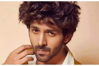 Kartik Aaryan returns to comedy with Pati Patni Aur Woh 2 | Hindi Movie News