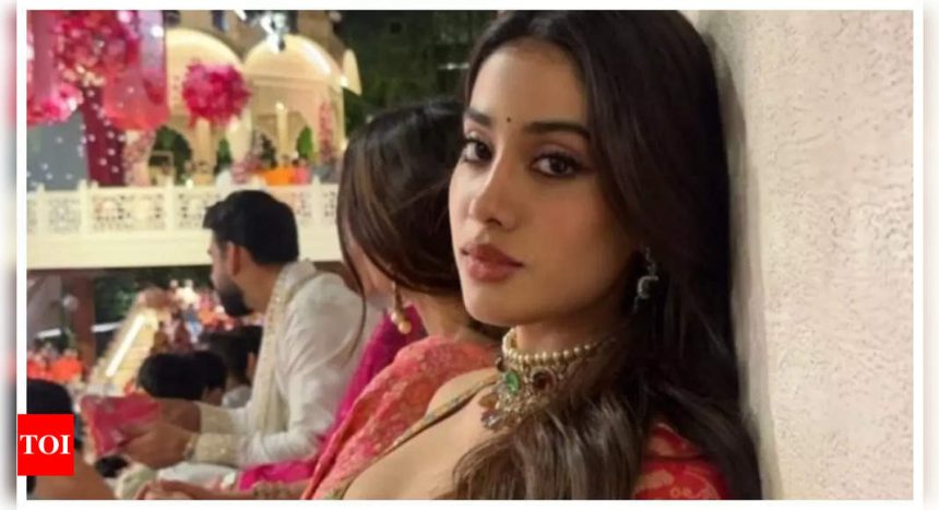 Orry calls Janhvi Kapoor "very pretty" as he shares her stunning pictures |