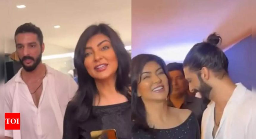 Rohman Shawl protects Sushmita from the crowd as fan tries to take selfie with her, netizens call him the 'greenest flag' | Hindi Movie News