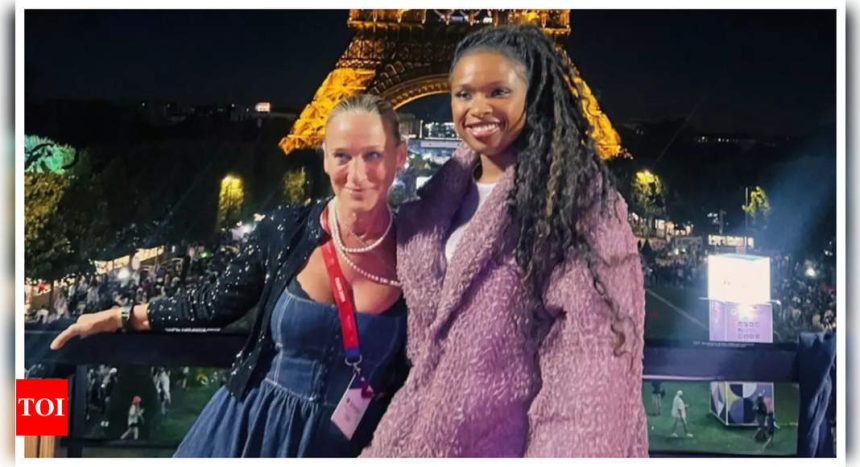 'Sex and the City' co-stars Sarah Jessica Parker and Jennifer Hudson make fans nostalgic as they reunite in Paris amid Olympics 2024 - See photo |