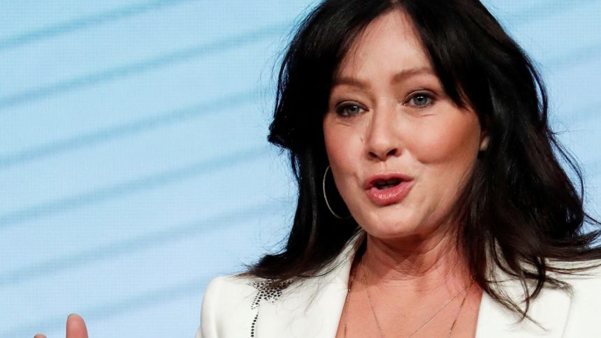 Shannen Doherty, 90210 actor, dies at 53 after cancer battle | Hollywood