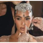 Designer Tarun Tahiliani applauds Kim Kardashian for empowering Indian women to celebrate their 'curves' |