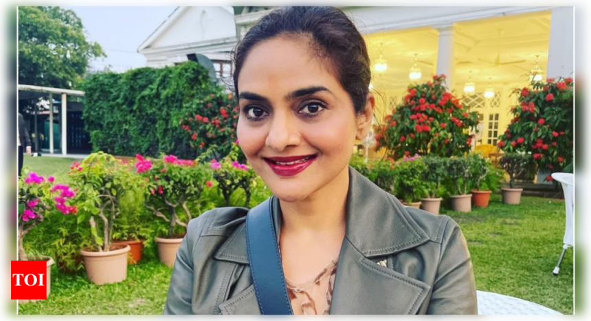 Madhoo reveals why she dropped surname 'Raghunathan' from her name: 'When people say 'Madrasan,' it's very derogatory' |