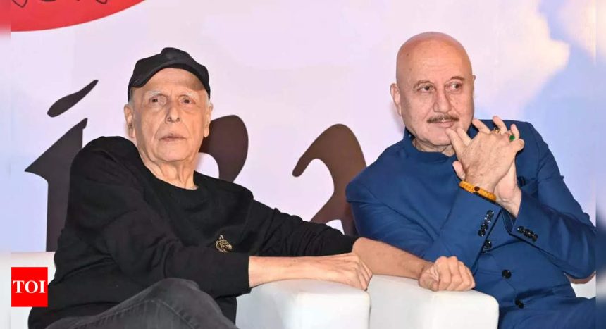 Mahesh Bhatt on Anupam Kher giving Rs 300 as guru dakshina: 'Watching your proteges find own wings to soar is a delightful experience' - Exclusive | Hindi Movie News