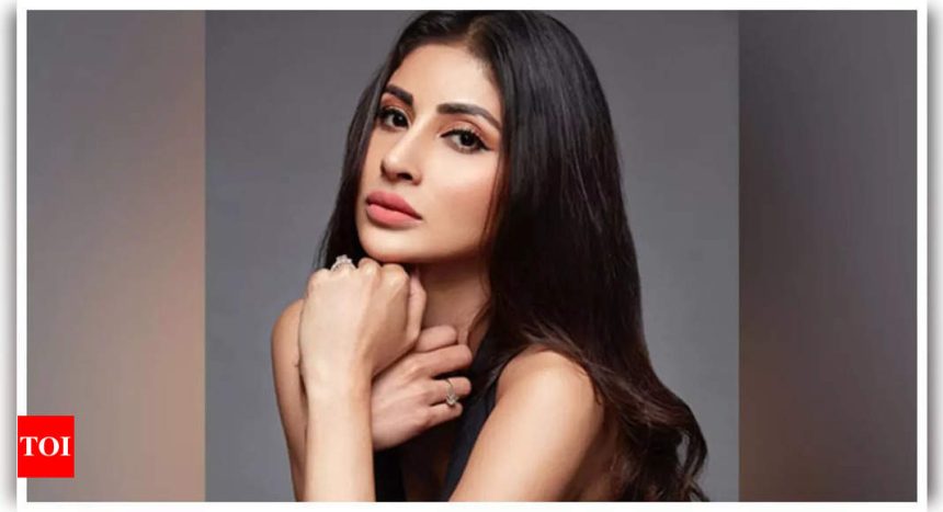 Mouni Roy talks about being body-shamed at the start of her career: 'I am not the best looking person in a room...' |