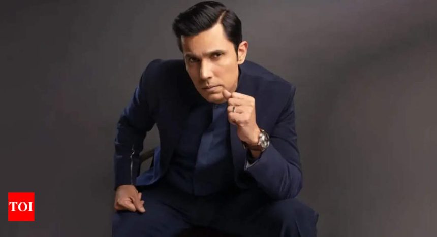 Randeep Hooda expresses anger over Kolkata doctor's rape-murder incident: 'Heinous crimes deserve even more heinous punishment' | Hindi Movie News