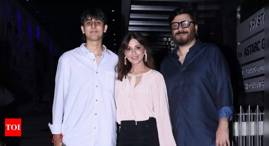 Sonali Bendre steps out for dinner with her husband Goldie Behl, fans say, ‘Their son Ranveer Behl looks like a copy of Sanjay Dutt’ | Hindi Movie News