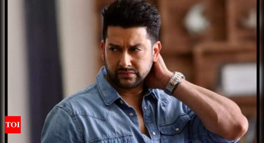 Aftab Shivdasani sells Mumbai apartment for Rs 7 crore in big-ticket real estate deal | Hindi Movie News