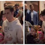 Akshay Kumar gets visibly uncomfortable after a female fan keeps a hand on him while posing for photos; fan says 'People take them for granted' - WATCH video |