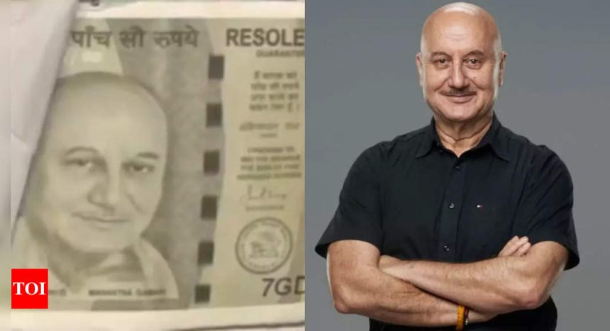 Fake currency notes with Anupam Kher's picture instead of Mahatma Gandhi worth Rs 1.60 crore siezed in Gujarat | Hindi Movie News