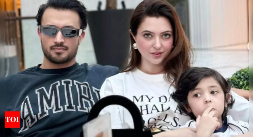 Atif Aslam sends heartfelt birthday wishes to his wife Sara Bharwana: 'I haven't stopped smiling...' | Hindi Movie News