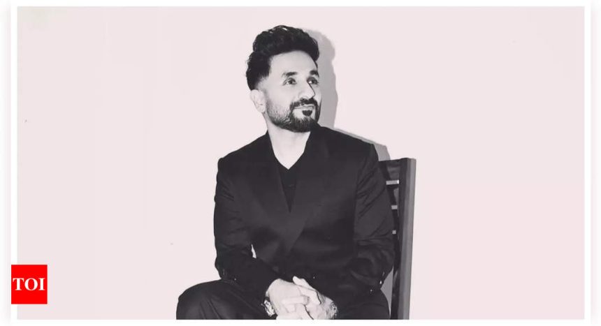 Vir Das claps back at the user who called him and Diljit Dosanjh 'mediocre artists': 'Love the insinuation...' |