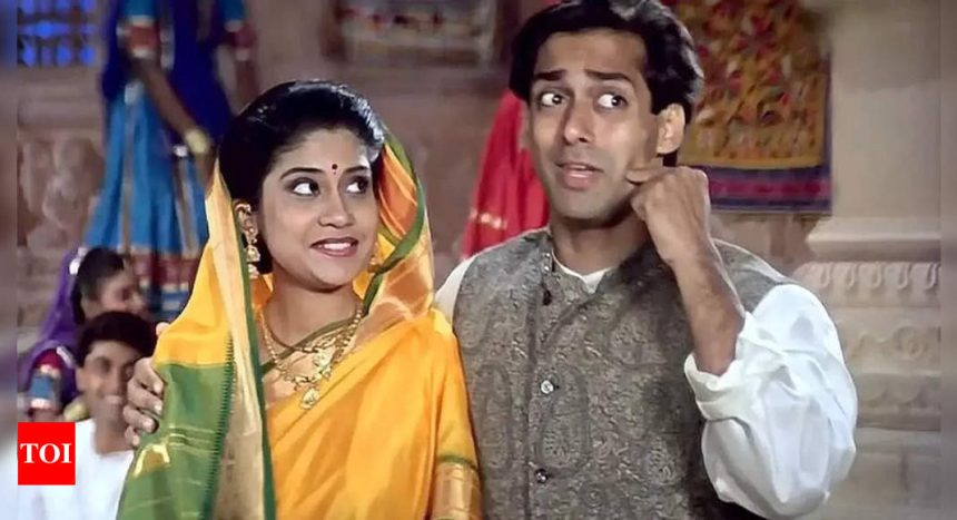 When Renuka Shahane said everyone wanted their brothers to marry her after 'Hum Aapke Hai Koun...!', spoke about how they shot her staircase scene in the Salman Khan, Madhuri Dixit starrer