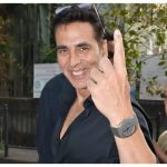 Maharashtra Assembly Elections 2024: Akshay Kumar shows off his inked finger; says 'It's important that everyone comes out to cast their vote' |